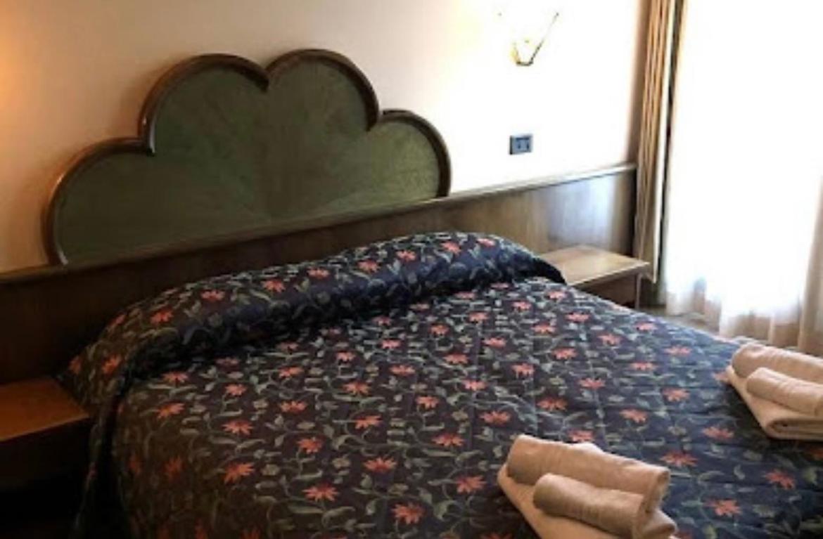 Hotel Quadrifoglio Pinzolo Eksteriør billede