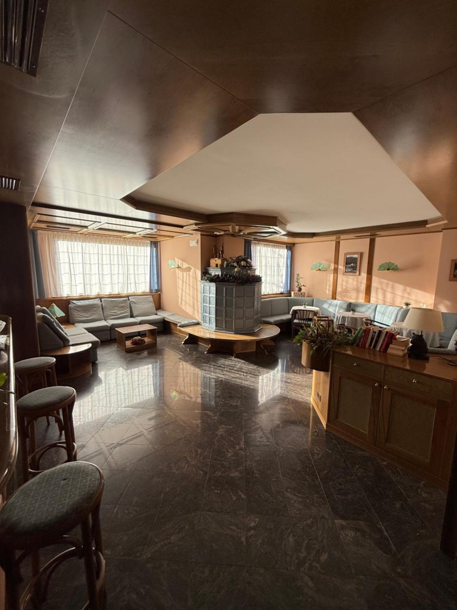 Hotel Quadrifoglio Pinzolo Eksteriør billede