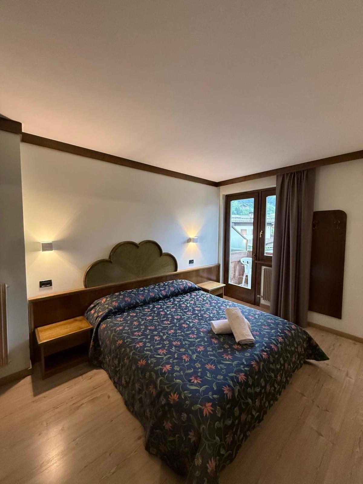 Hotel Quadrifoglio Pinzolo Eksteriør billede