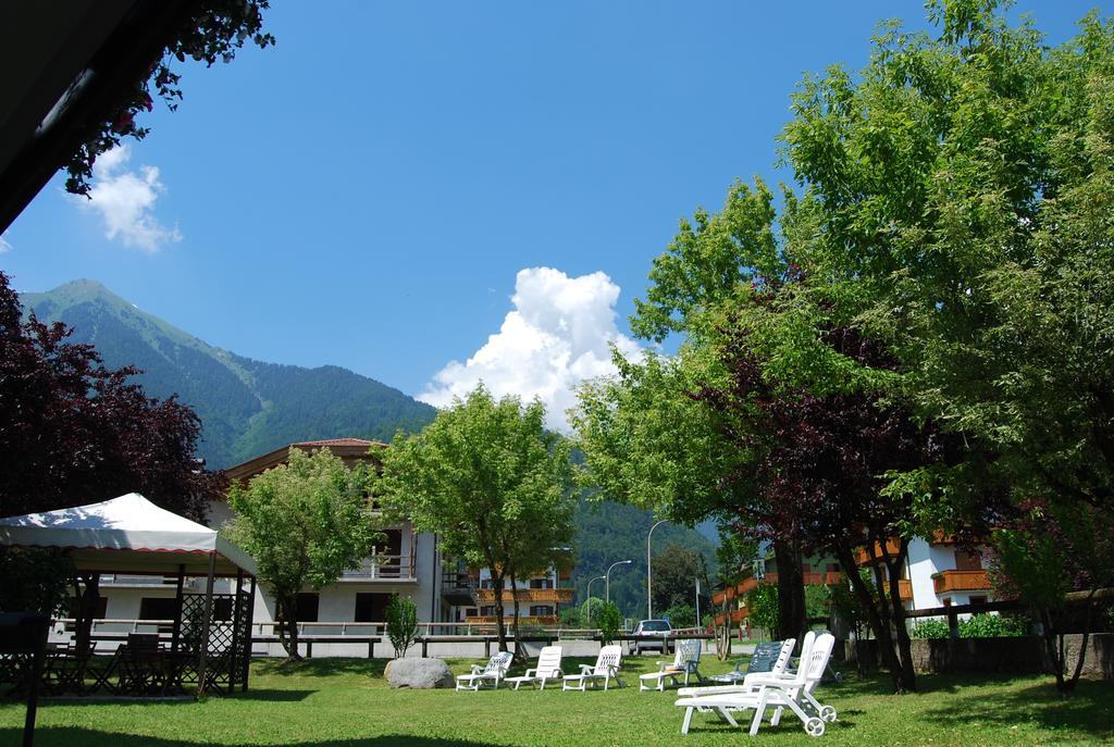Hotel Quadrifoglio Pinzolo Eksteriør billede