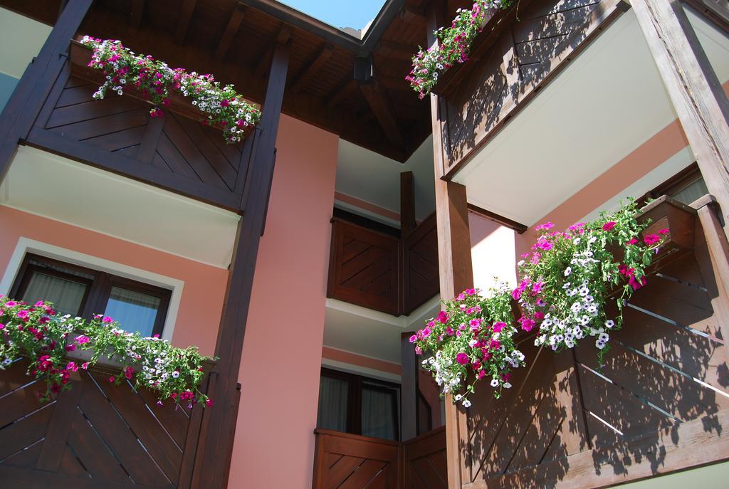 Hotel Quadrifoglio Pinzolo Eksteriør billede